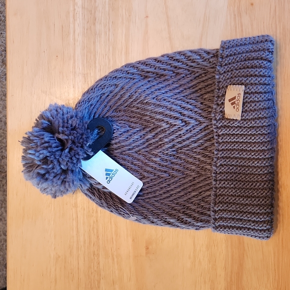 Adidas Twilight 4 Ballie Grey Beanie - Picture 1 of 7